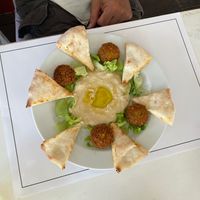 vegan falafel hummus plate at Grizzly in Veli Losinj