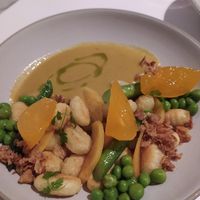 Peach curry at Pinch Brunch Bar in Seoul