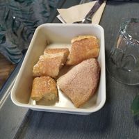 Serves bread, like a true French restaurent! at Vert et Bon in Yerres