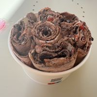 Vegan base with chocolate, oreos and fresh strawberries  at Domenico in Crete