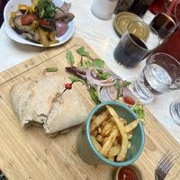 (Veganized) burger with veggies on the side   at Le Patio in Villefranche-de-conflent