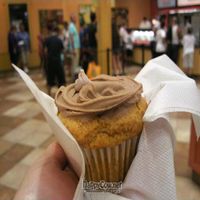 vanilla cupcake with chocolate frosting (vegan) at BabyCakesNYC - Downtown Disney in Lake Buena Vista