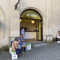 Eingang  at Keep Bañana in Munich