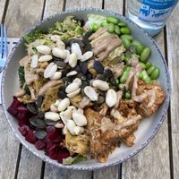 Yummy bowl (~15€)  at råbowls in Hamburg