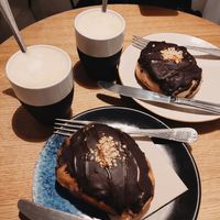 🤤🤤🤤 at Delish Vegan Doughnuts - Malasaña in Madrid