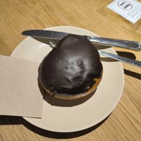 Berlina rellena de crema at Delish Vegan Doughnuts - Malasaña in Madrid