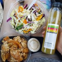 Salad, cobbler and juice at RAWGIRLS Downtown in Memphis