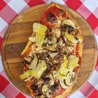 Pizza Capricciosa at Vegitalian in Salzburg