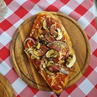 Pizza Cicciona at Vegitalian in Salzburg