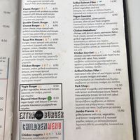 Menu at Pingouino in Paphos