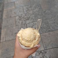 Crema catalana at Madonna Gelateri in Girona
