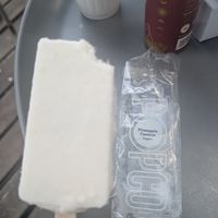 Pineapple coconut ice cream at Hulis Donuts in Cape Town