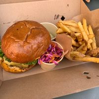 Burger menu; burger, fries, coleslaw and dip at Eden Jaxx - Købmagergade in Copenhagen