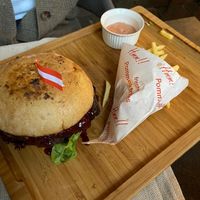 Sehr guter Blackbean Burger!   at Cella Central Hotel Restaurant in Zell Am See