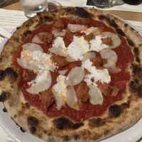 Pizza Milano veg   at Pepenero in Sarzana