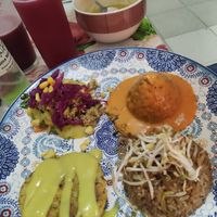 Delicioso menú del día además de economico at Saludpan in Medellin
