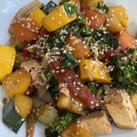 Vegetales y tofu  at Saludpan in Medellin