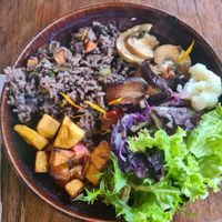 healthy bowl at Saludpan in Medellin