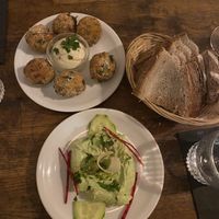 Starters  at Soya Comptoir Bio in Paris
