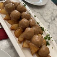 Vegan meatballs   at Casa Tino in Cadiz