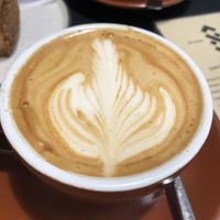 Cappuccino mit Hafermilch￼  at XS Café in Prazeres