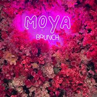  at MOYA brunch in Sevilla