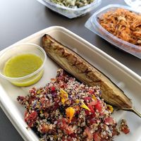 Quinoa eggplant dish with carrot and cabbage salad at Heltie in Gavere