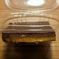 Almond chocolate date bar at Defloured in Chicago