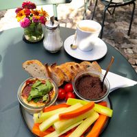 2 (!) dishes: humous & tapinade d'olives noires at Café Marguerite in Moustiers-sainte-marie