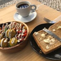 The wheat  free bread is delicious  at Insensato in Tomar