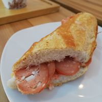 Entrepà de mortadela at La Raval Santanna in Reus