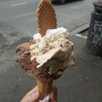 Gianduia y avellana con Nata por encima at Gelarmony - Marcantonio Colonna in Rome