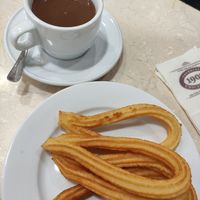Churros + chocolate (vegan, 7.50 EUR) at Chocolateria 1902 in Madrid