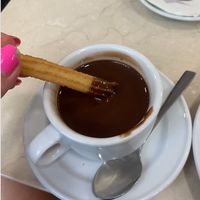 Vegan chocolate at Chocolateria 1902 in Madrid