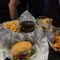 Vegburger e Beyond at Ritual Bar in Bussolengo