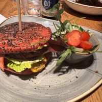 Vegan burger op bieten bun  at De Beren in Oosterhout