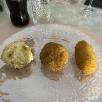   at Isabella De Cham in Naples