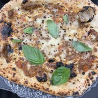 Una genovese vegana buonissima  at Isabella De Cham in Naples