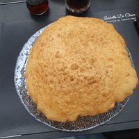 Pizza fritta classica at Isabella De Cham in Naples