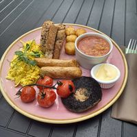 Vegan breakfast at Organico Juice Bar & Eatery in Liverpool