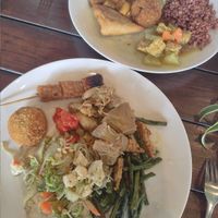 Buffet options at Warung Green in Ubud