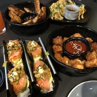 v Sushi tacos 🌮, lemongrass v-chicken, crunchy tofu, veggie gyoza 🥟   at Banh Mi & Bubbles in Stuttgart