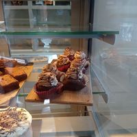 Muffins de praliné y de plátano y chocolate at La Despensa de Eva in Viladecans