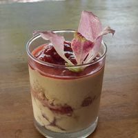 Tiramisú de fresa at Nula in Mal Pais