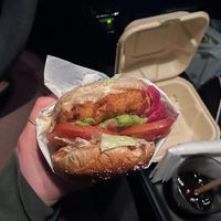 A piece of heaven in this sandwich! The chicken felt suspiciously real(in the best way!)and with all the inside, i think this was the best thing i ate regardless being vegan!! Woww at Veggie Grill by Next Level in Santa Monica