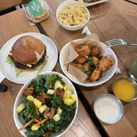 Kale saladd #Veganuary at Veggie Grill by Next Level in Santa Monica