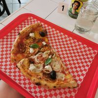 Pizza at Pizzi*s & Cream in Vienna
