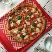 Pizza Margherita with Cashew-Mozzarella at Pizzi*s & Cream in Vienna