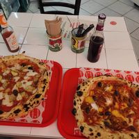  at Pizzi*s & Cream in Vienna