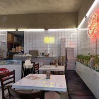  at Pizzi*s & Cream in Vienna